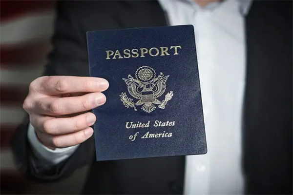 美国NIW移民绿卡申请审核标准简析