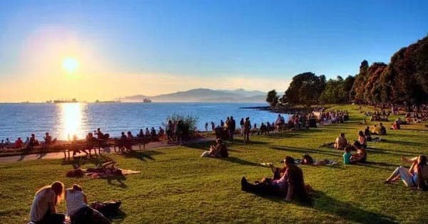 为什么越来越多的人移民加拿大? 为什么越来越多的人移民加拿大?