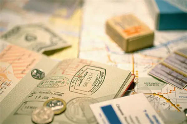 美国移民除房产税外还有哪些可能发生的费用